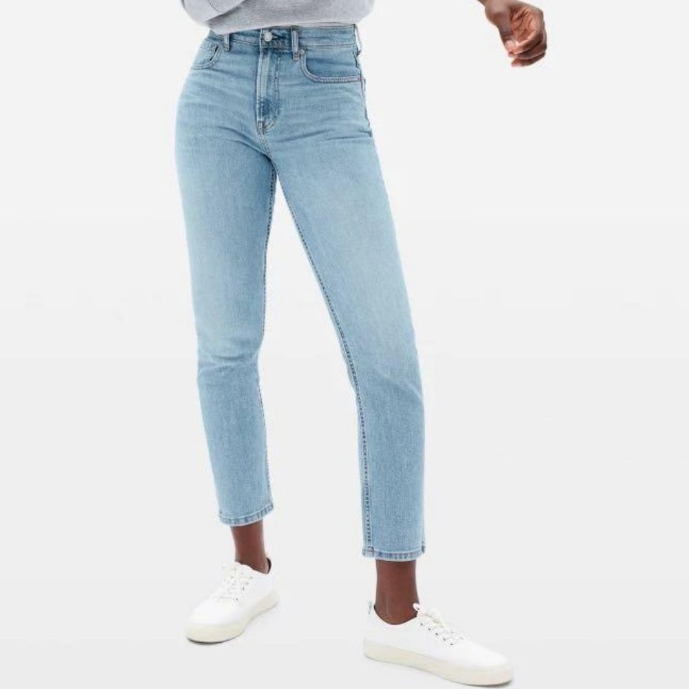 Everlane - Original Cheeky Jean - Sky Blue